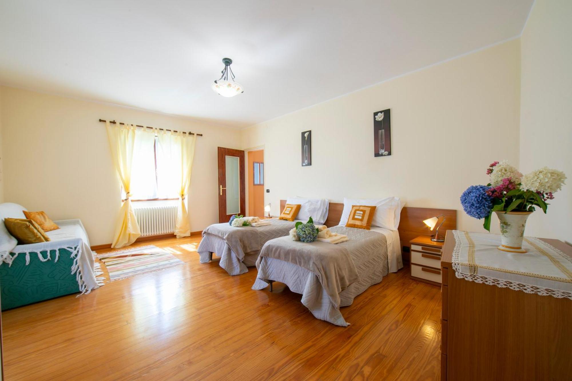 The Cottage On The Lake - Happy Rentals Baveno Esterno foto