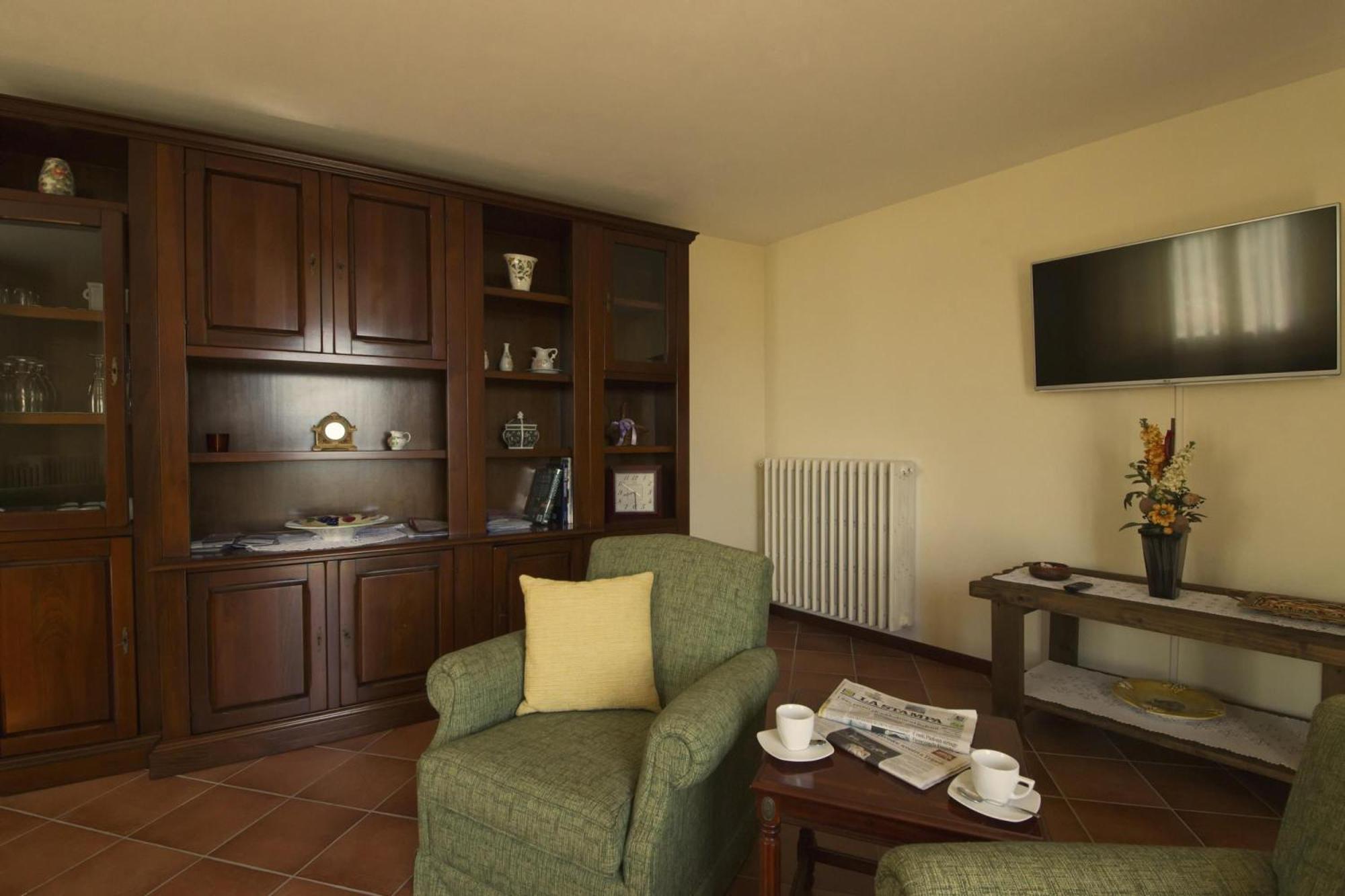 The Cottage On The Lake - Happy Rentals Baveno Esterno foto