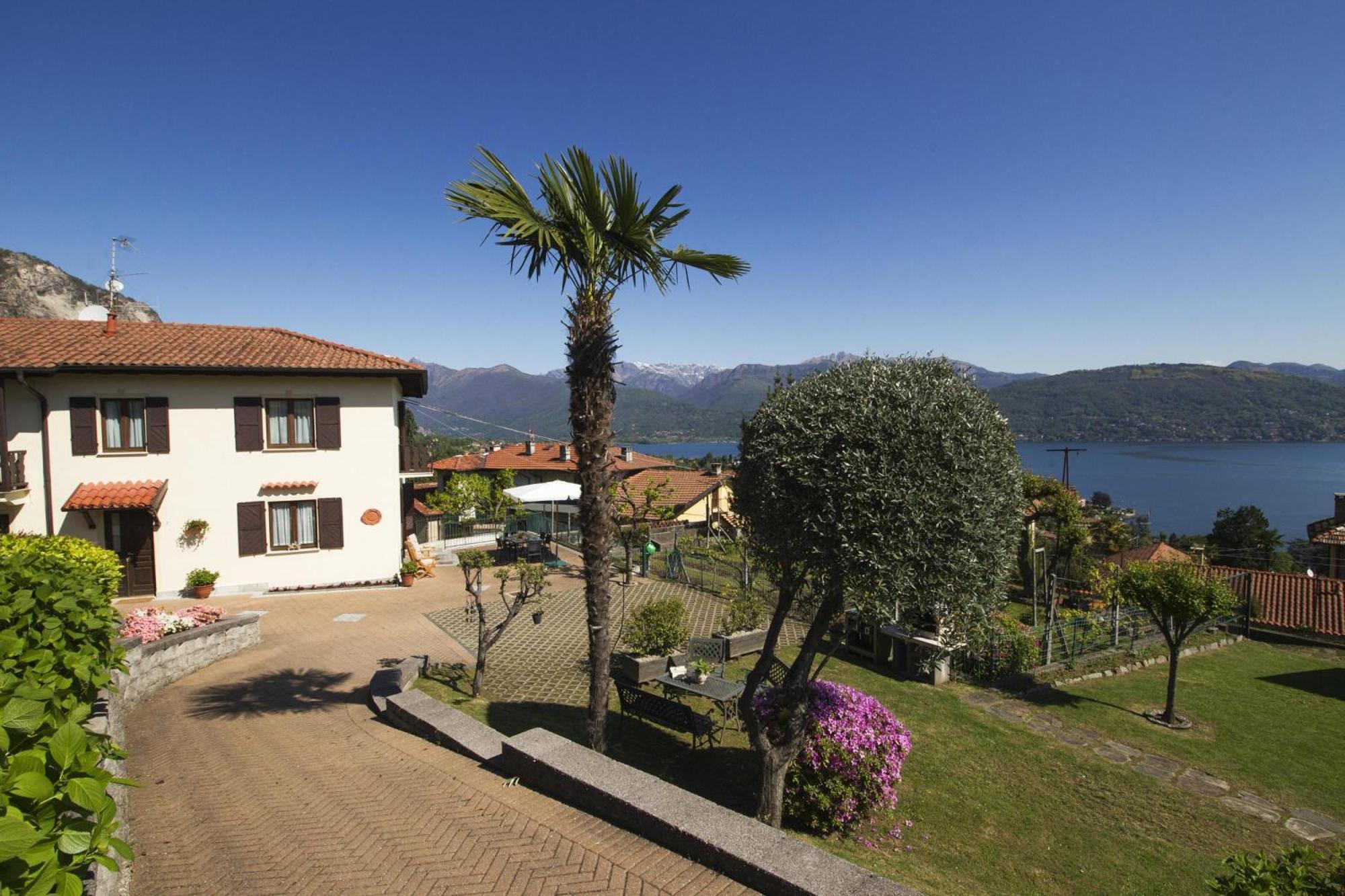 The Cottage On The Lake - Happy Rentals Baveno Esterno foto